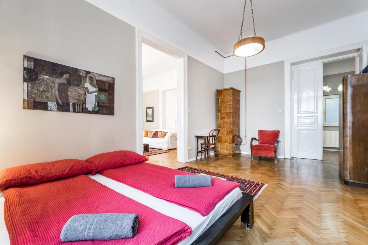 Berta - 4 Bedrooms, 3 Baths Budapest Eksteriør bilde