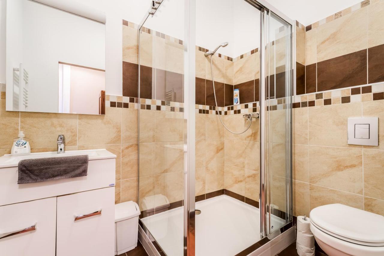 Berta - 4 Bedrooms, 3 Baths Budapest Eksteriør bilde