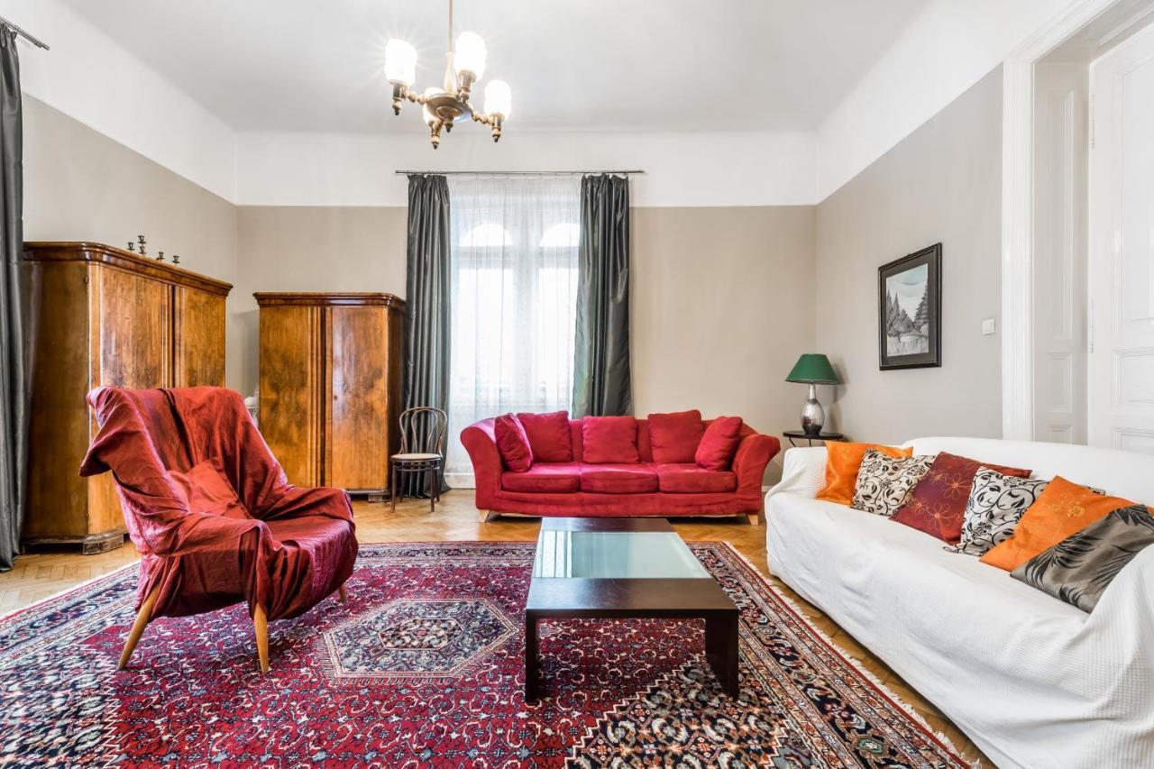 Berta - 4 Bedrooms, 3 Baths Budapest Eksteriør bilde