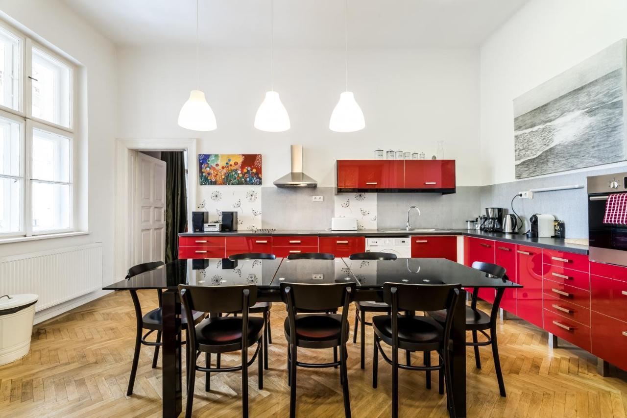 Berta - 4 Bedrooms, 3 Baths Budapest Eksteriør bilde